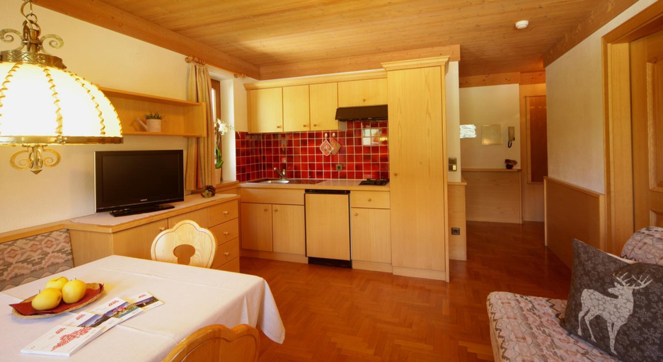 Others 5, Residence Belavista, Bolzano