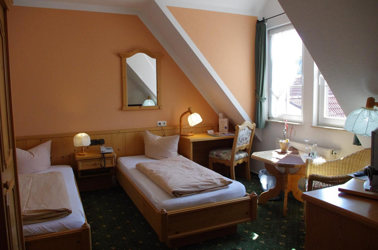 Bedroom 12