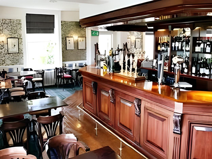Others 4, The Mortimer Arms, Hampshire