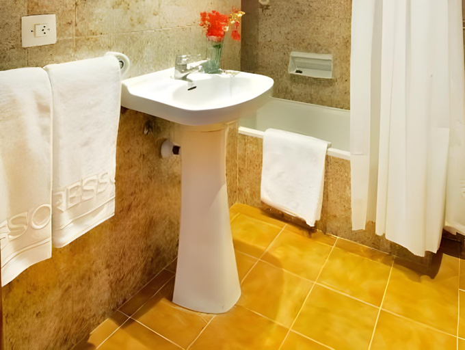 Bathroom 2, Apartamentos - Penthouse Bressol, Baleares