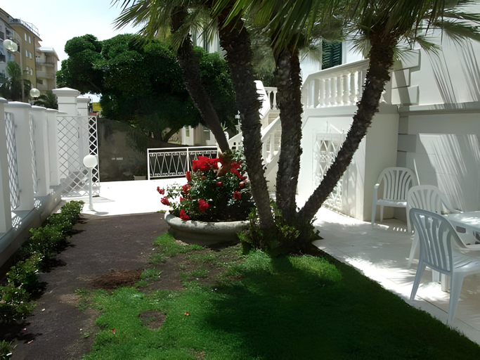 Others 3, Residence Villa Piani, Livorno