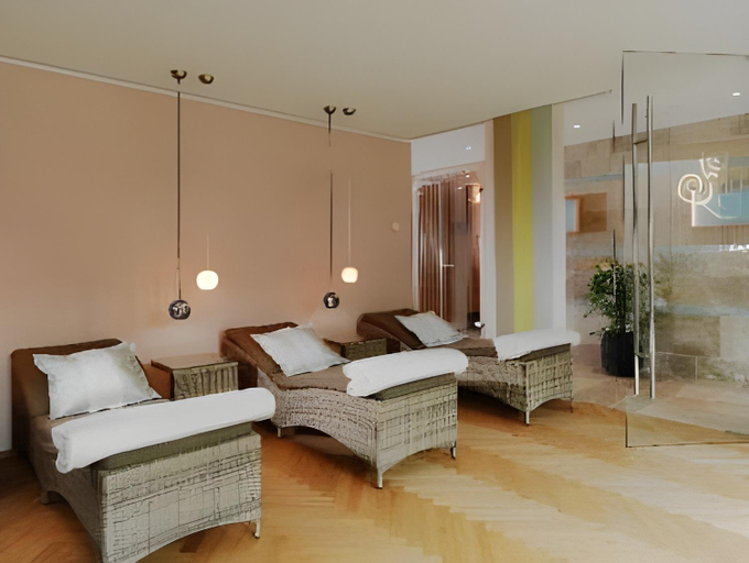 Others 4, Hotel Villa Hügel, Trier