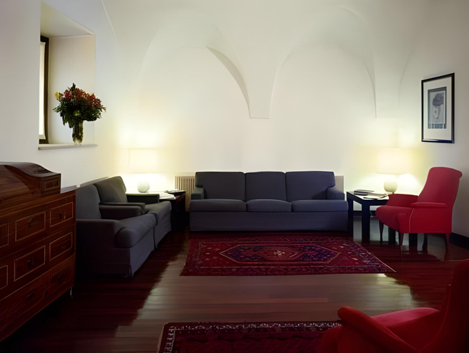 Public Area 3, Albergo Accademia, Trento