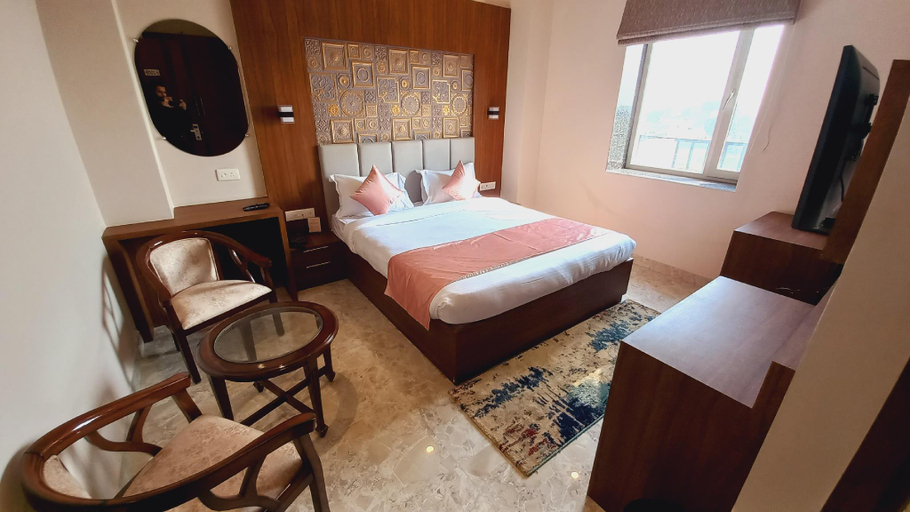 Bedroom 3, Aatithyam Hotel Varanasi, Varanasi