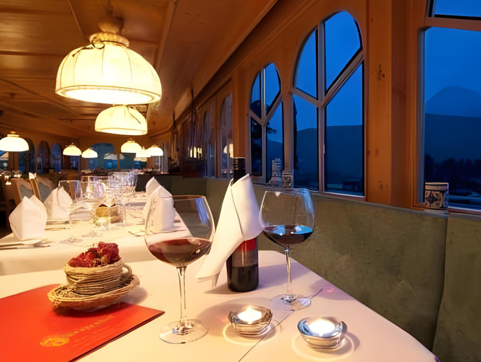 Food & Drinks 3, Wellness Aparthotel "Lechlife" incl Aussen und Innenpool - 400m zum LIFT, Reutte