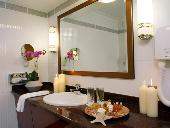 Bathroom, Park House Hotel