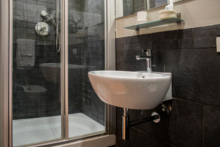 Bathroom 4, Top Floor Trastevere, Rome