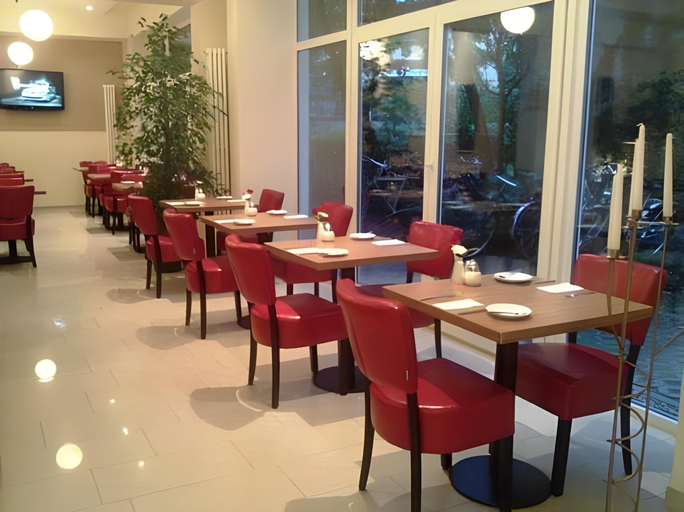Food & Drinks 4, Nu Hotel Berlin, Berlin