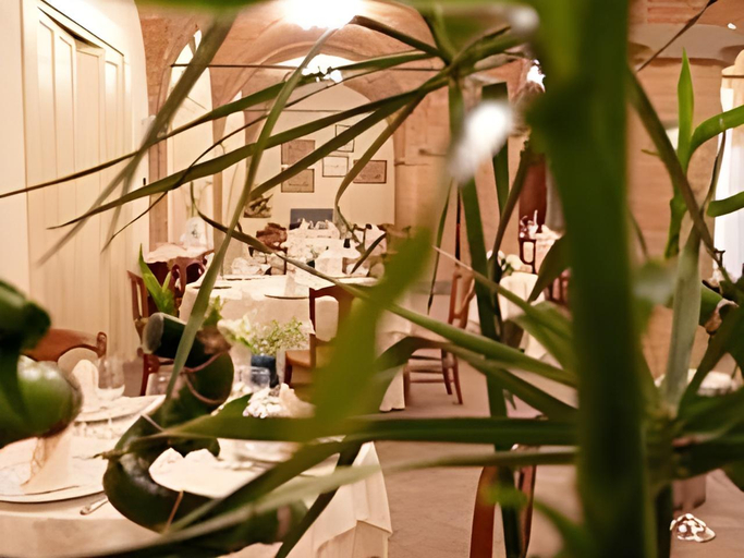 Food & Drinks 5, Villa Sonnino, Pisa