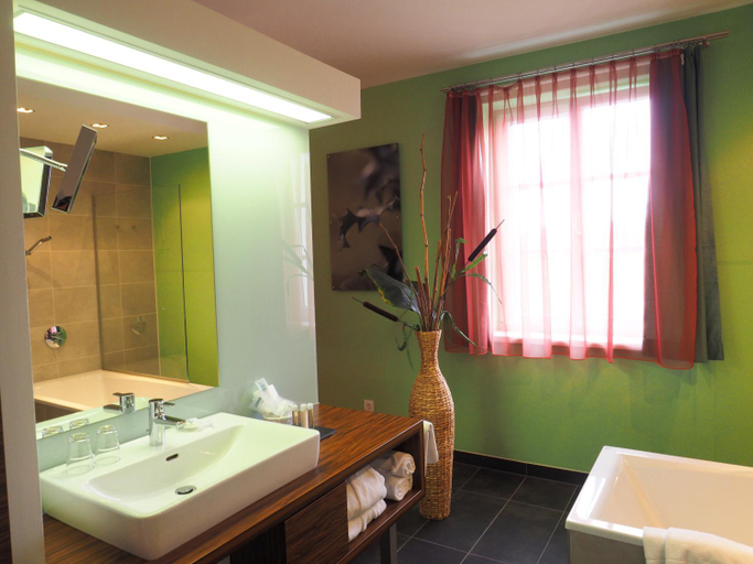 Bathroom 3, Hotel Die Residenz, Zwettl