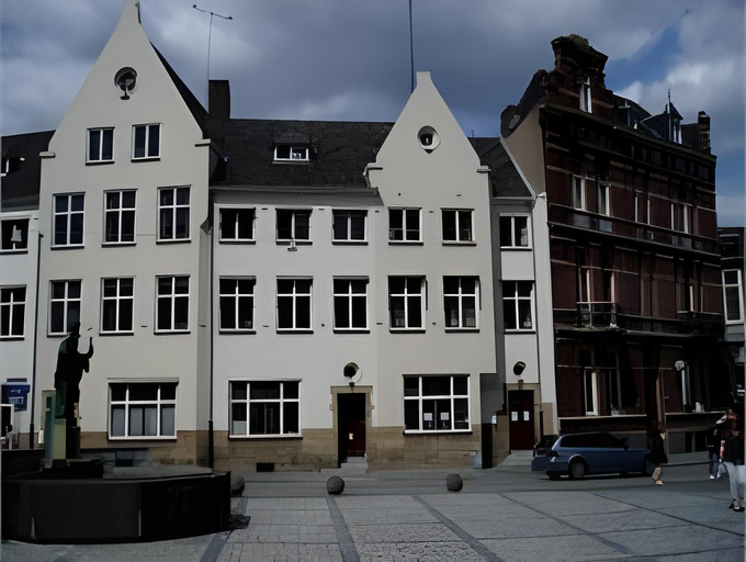 Others 4, B&B De Hofnar Maastricht, Maastricht