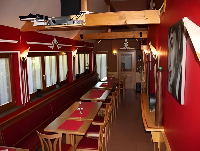 Food & Drinks 4, Hotel & Restaurant Zum Ochsen -Ox Distillery, Aschaffenburg