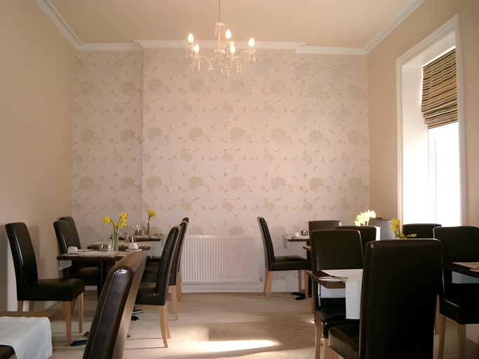 Food & Drinks, The Wilton, Conwy
