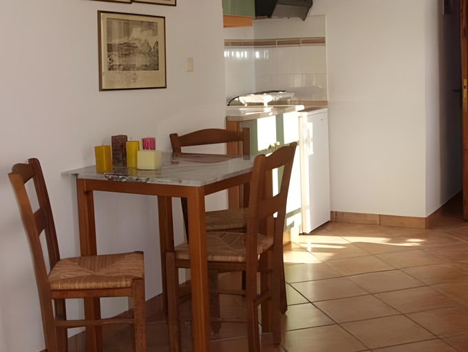 Others 3, Ligaries, South Aegean