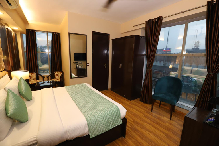 Bedroom 9