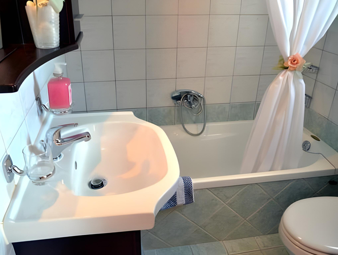 Bathroom 4, Lorenzo Villas with Private Pool, 200m from the beach, by ZanteWize, Ionian Islands