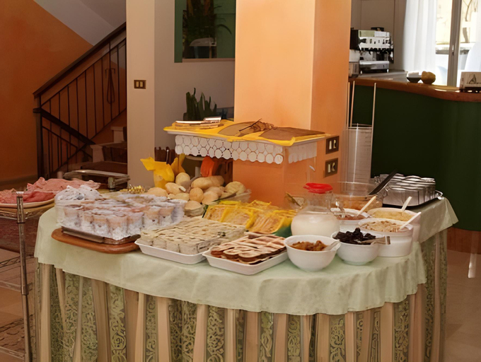 Food & Drinks 5, Hotel Marolda, Brescia
