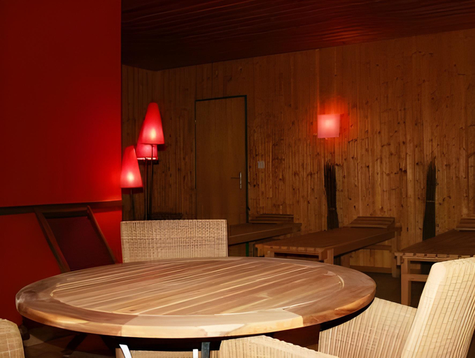 Food & Drinks 4, Hotel Sportcenter Funf Dorfer AG, Landquart