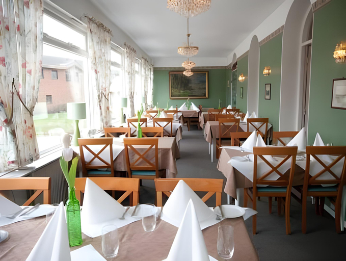 Food & Drinks 4, Sjobo Gastgifvaregard, Sjöbo