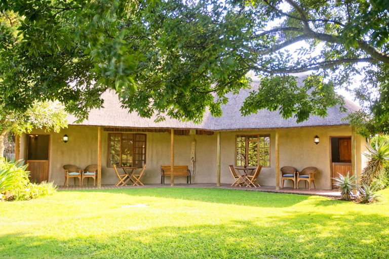 Exterior 6