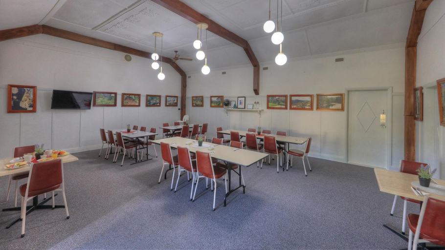 Food & Drinks 4, Glen Innes Motel, Glen Innes Severn