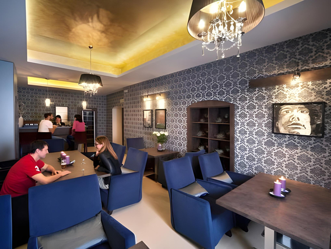 Food & Drinks 4, Garni Hotel Corona, Český Krumlov
