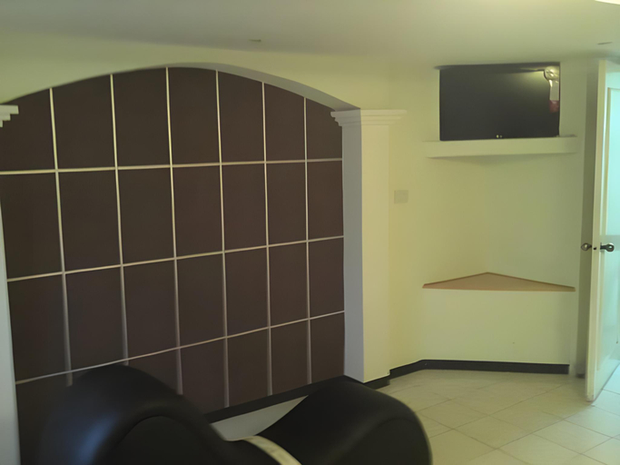 Others 3, Hotel Express Alejandria, Coatepec