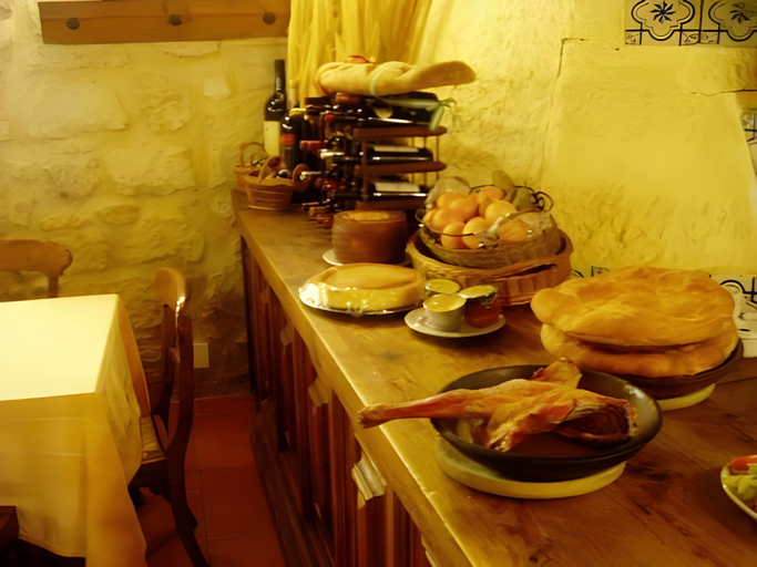 Food & Drinks 4, Hotel Tres Coronas de Silos, Burgos