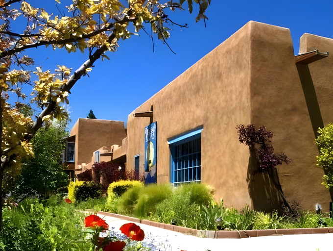 Exterior & Views 1, The Abiquiu Inn, Rio Arriba