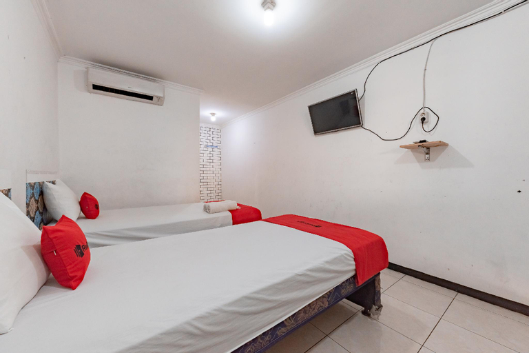 Bedroom 6