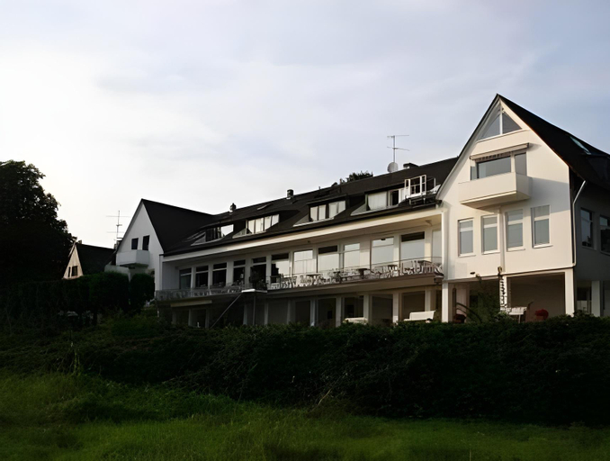 Others 4, Fährhaus Hotel am Rhein by Mayburgh, Düsseldorf