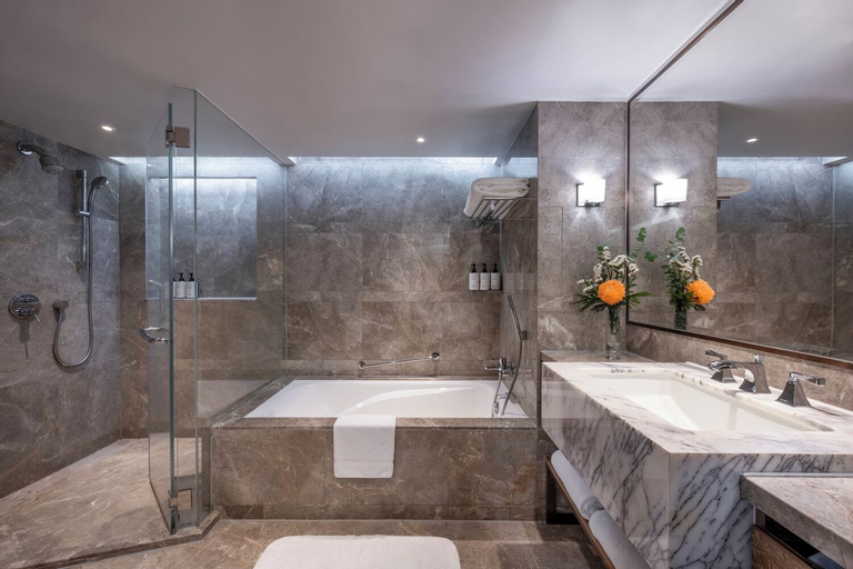 Bathroom 29