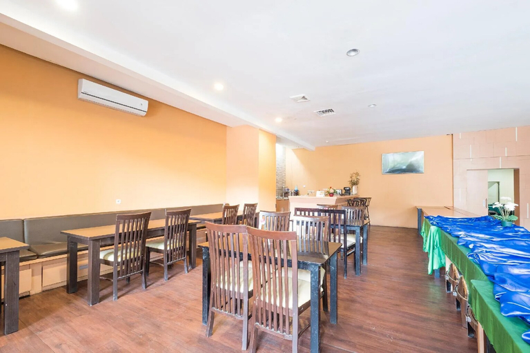 Food & Drinks, Fabura Soppeng Sulolipu Losari Beach Makassar, Makassar
