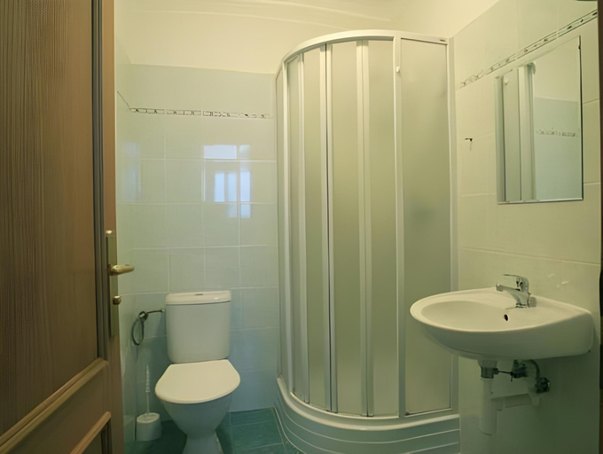 Bathroom 2, Residence Hattrick, Praha 10