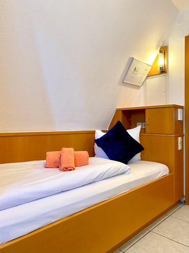 Bedroom 11