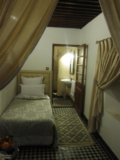 Bedroom 2, Riad Alya, Fès
