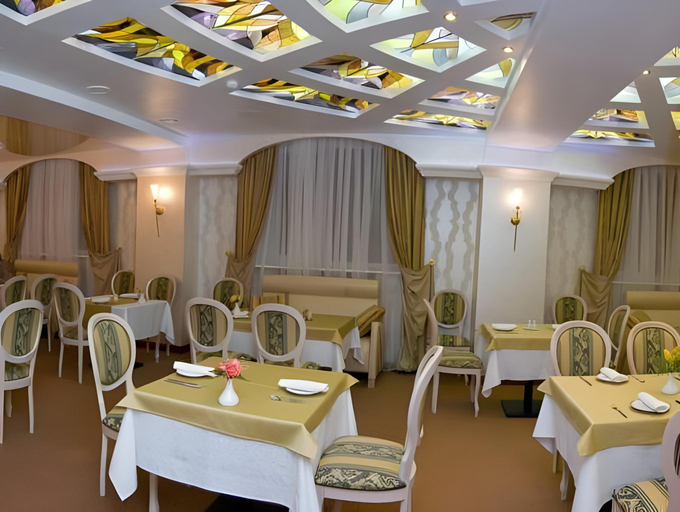 Food & Drinks 2, Parus Hotel, Khabarovskiy rayon