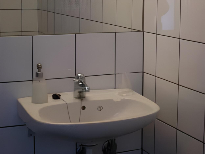 Bathroom 4, Raulandsakademiet, Vinje