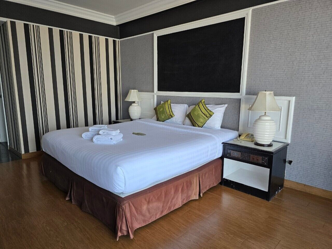 Bedroom 2, First Pacific Cirrus - Pattaya, Pattaya