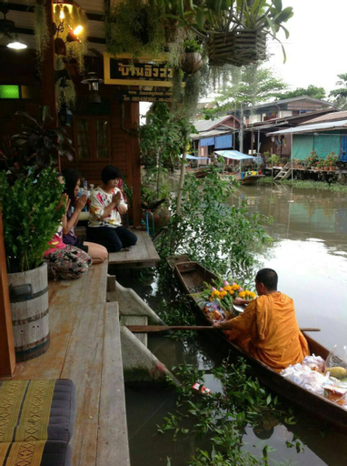 Sport & Beauty 5, Baan Ing Suan Homestay, Amphawa