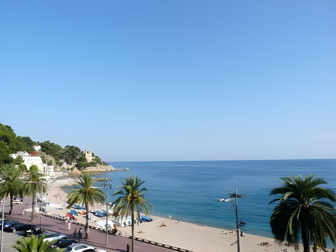 Beach, Apartaments Tropic, Girona