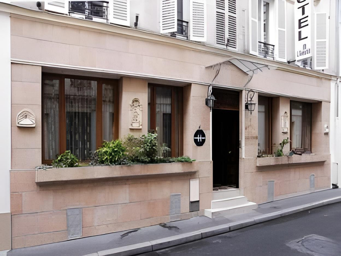 Others 3, Hotel de l'Aveyron, Paris