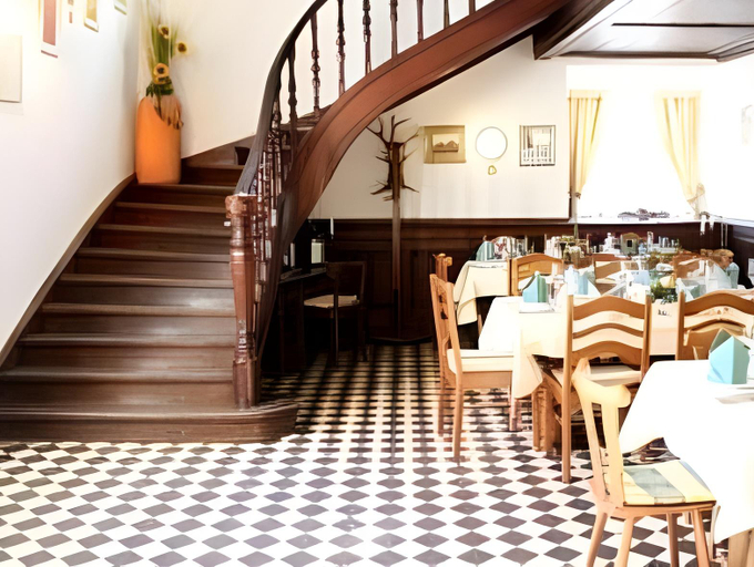 Food & Drinks 4, Knappenstockl Schloss Halbturn, Neusiedl am See