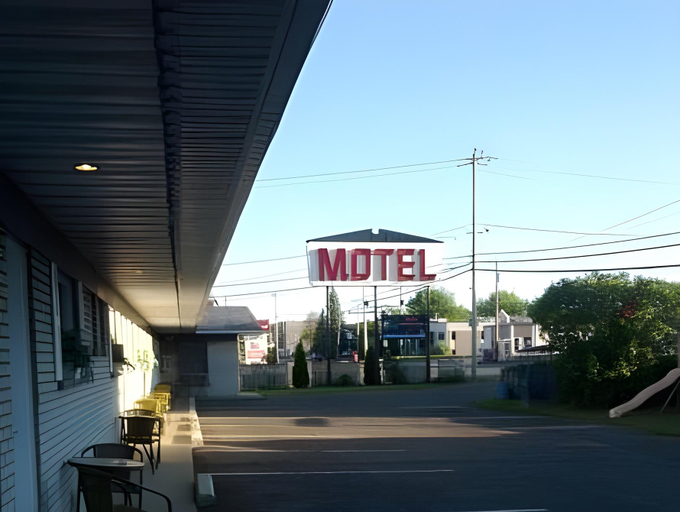 Others 3, Motel Montgolfiere JP, Le Haut-Richelieu