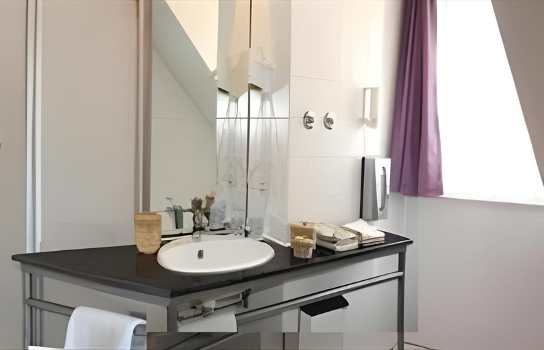Bathroom 3, hogh Hotel Heilbronn, Heilbronn