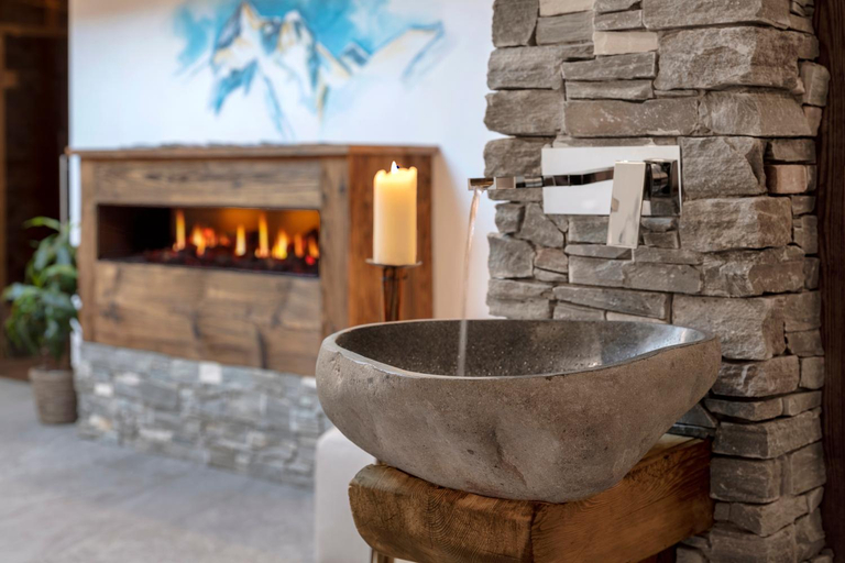 Bathroom 4, Annex Antika, Visp