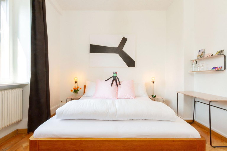 Bedroom 18