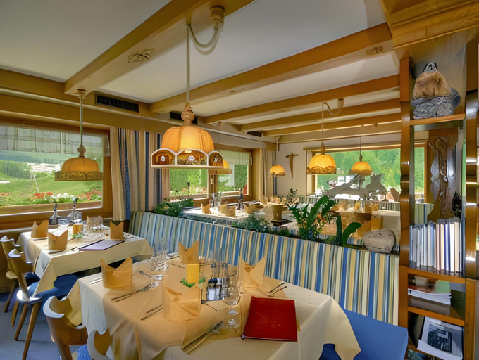 Food & Drinks 3, Sonnenhotel Soldanella Sonneck, Inn