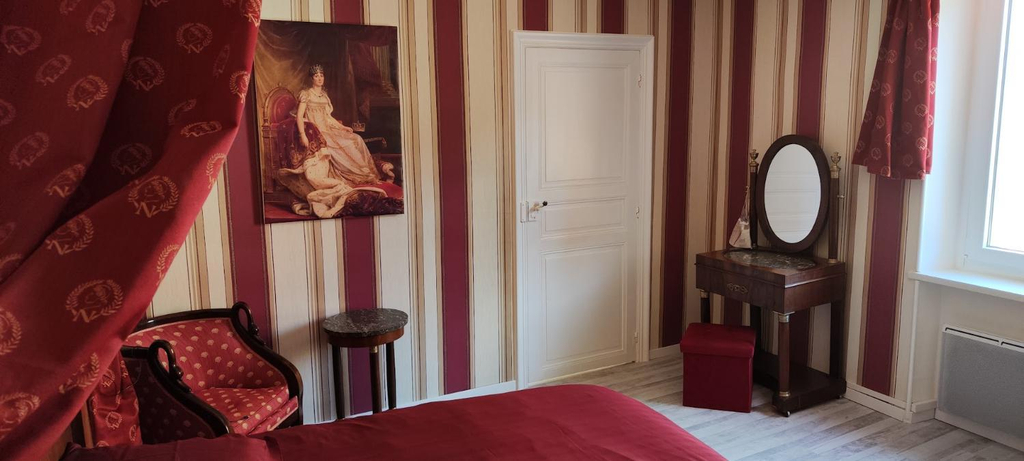 Others 4, Suite Napoleon - La Halte d'Eugenie, Aude