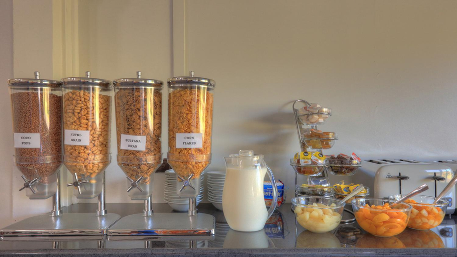 Food & Drinks 5, Glen Innes Motel, Glen Innes Severn